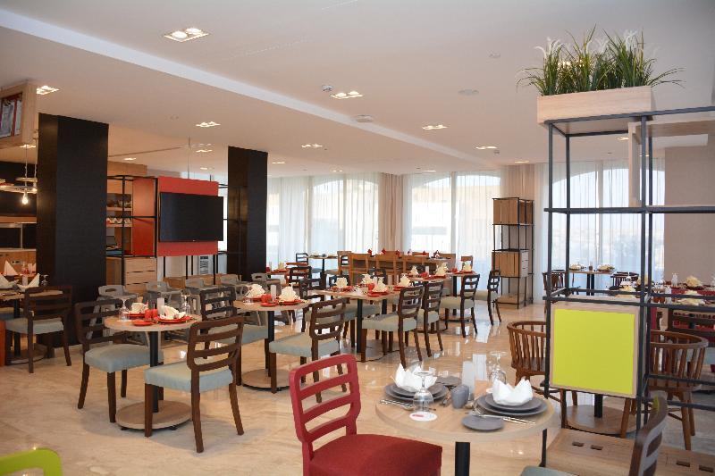 Intercityhotel Riyadh Malaz Zewnętrze zdjęcie
